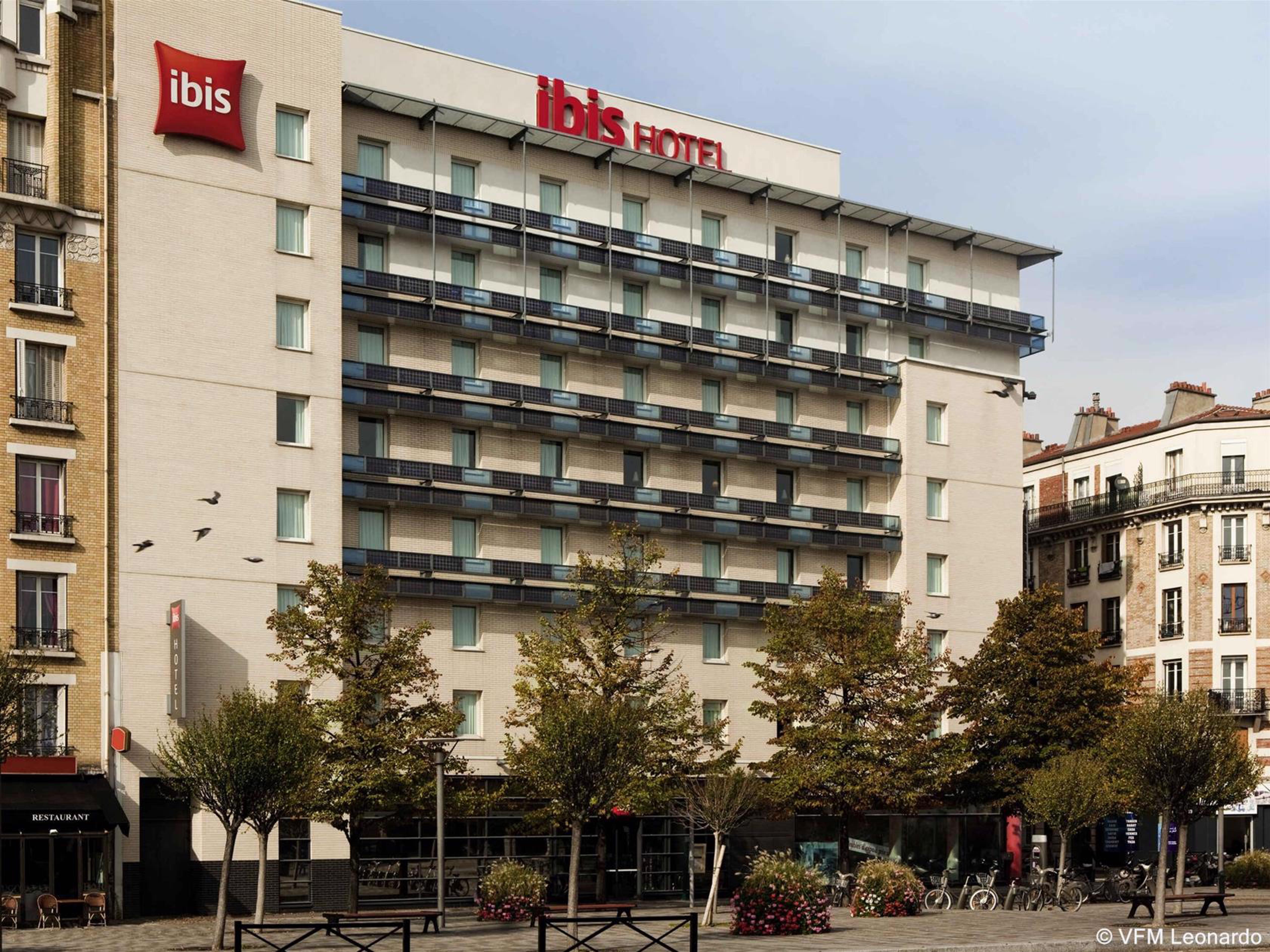 ไอบิส ปารีส ปอร์ เดอ คลิชี ซองทร์ Hotel กลีชี ภายนอก รูปภาพ
